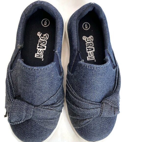 Brash Denim Slip-on Kids Sneakers - Blue. Size 6 - Picture 2 of 4